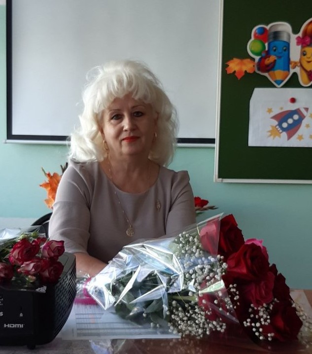 Щапова Людмила Николаевна.